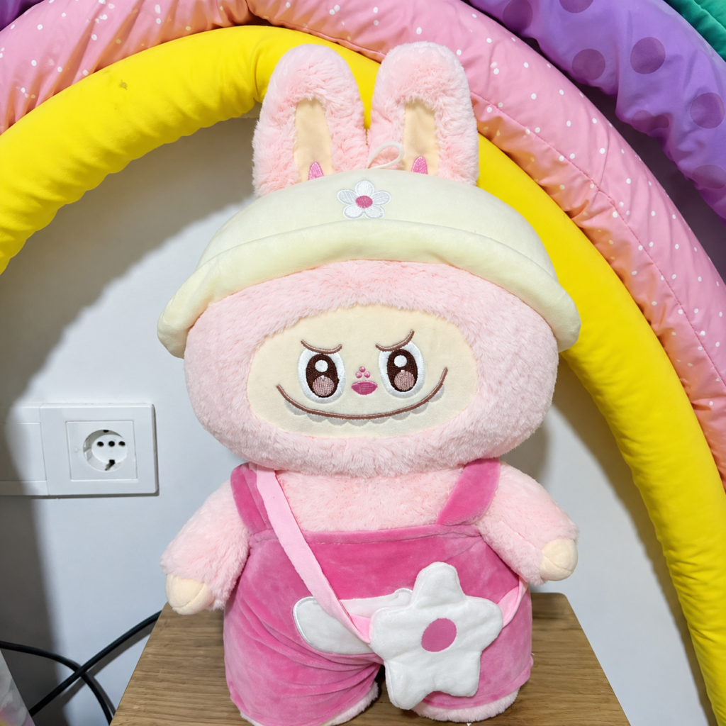 Peluche Labubu Rosa con Sombrero