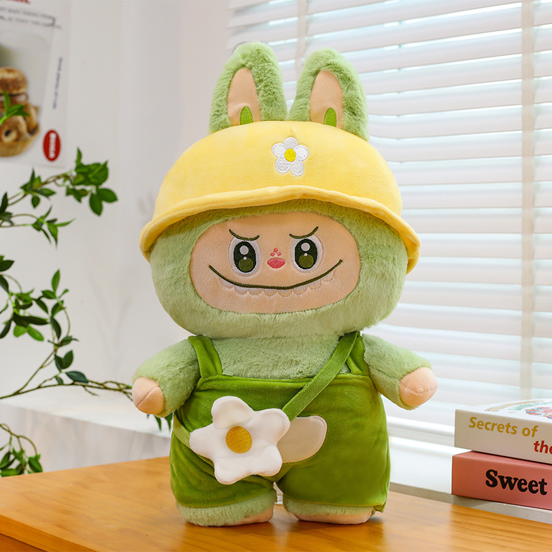 Peluche Labubu Verde con Sombrero Amarillo