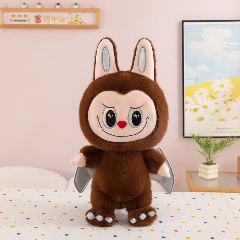 Peluche Labubu Chocolate con Alas Plateadas